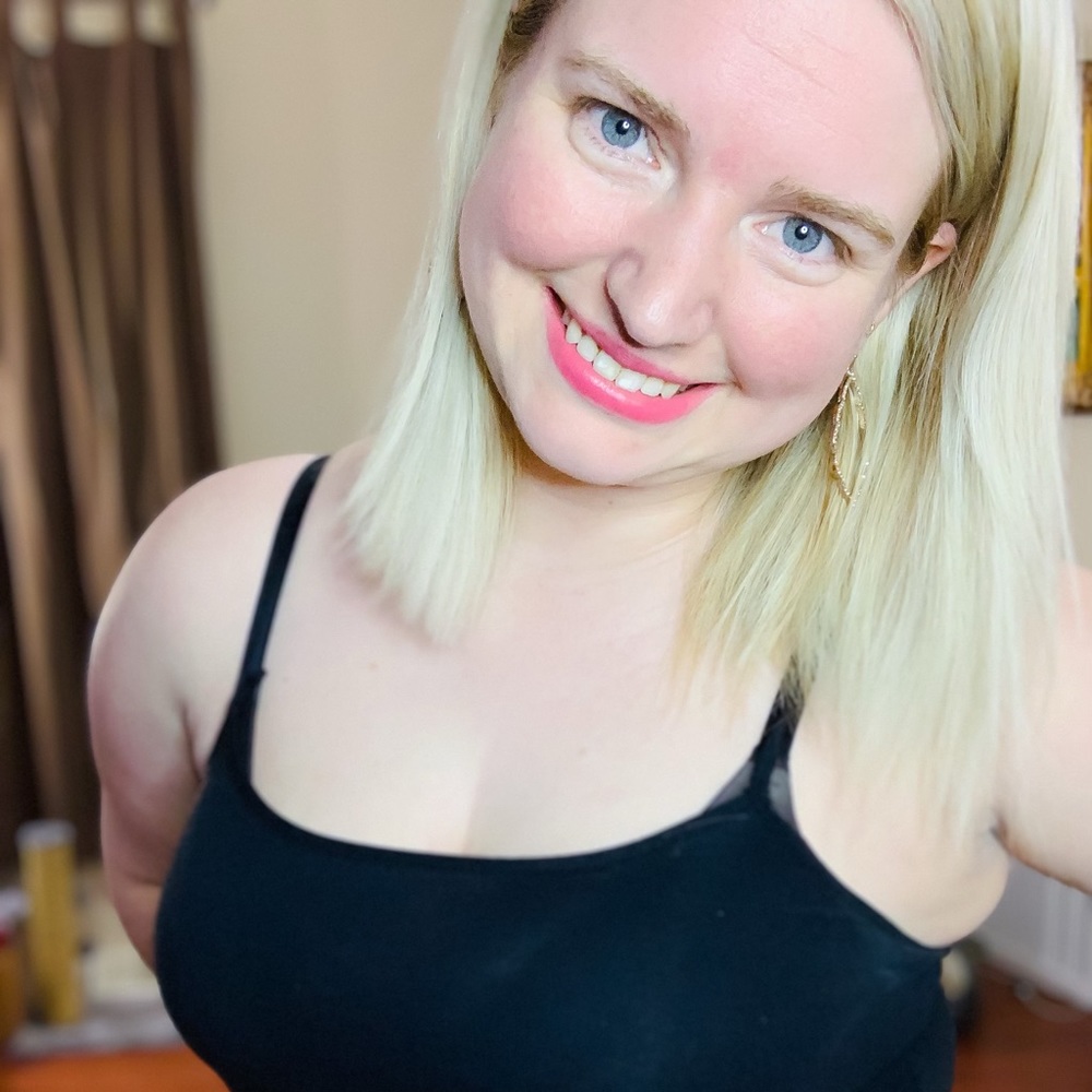 Meet your Posher, Ashley